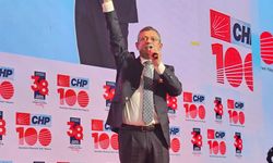 Halk TV önünde dayanışma mitingi: Özel’den birlikte mücadele çağrısı