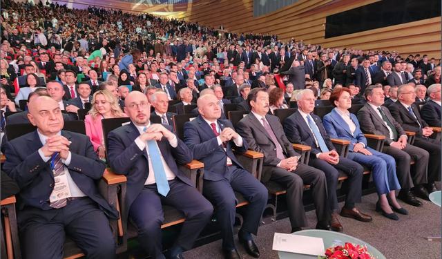 Usta, fon krizi için şeffaflık çağrısı yaptı