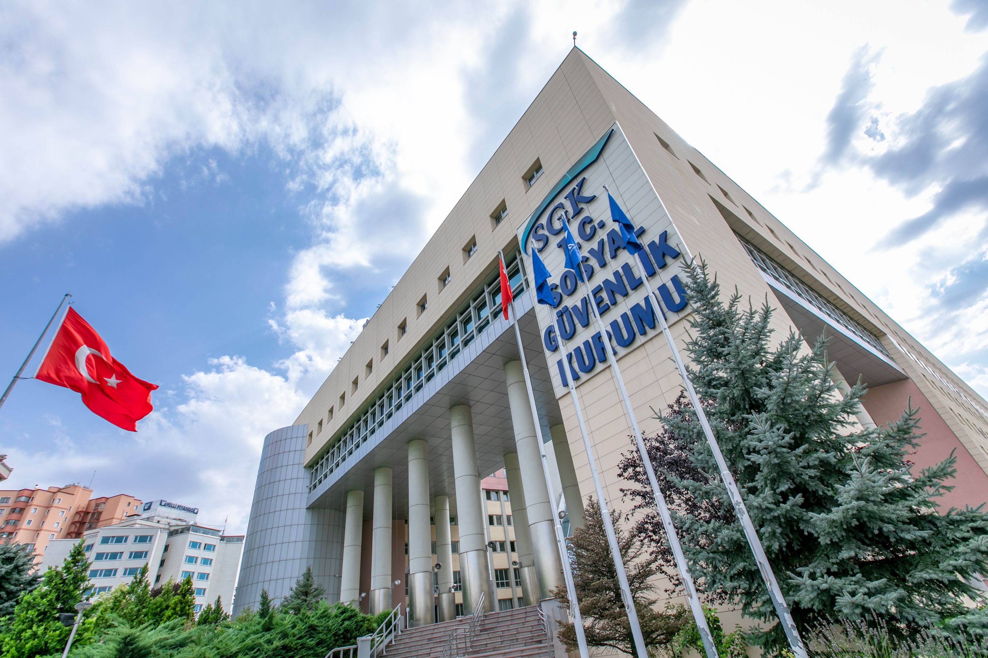SGK geri ödeme listesine 131 ilaç daha aldı